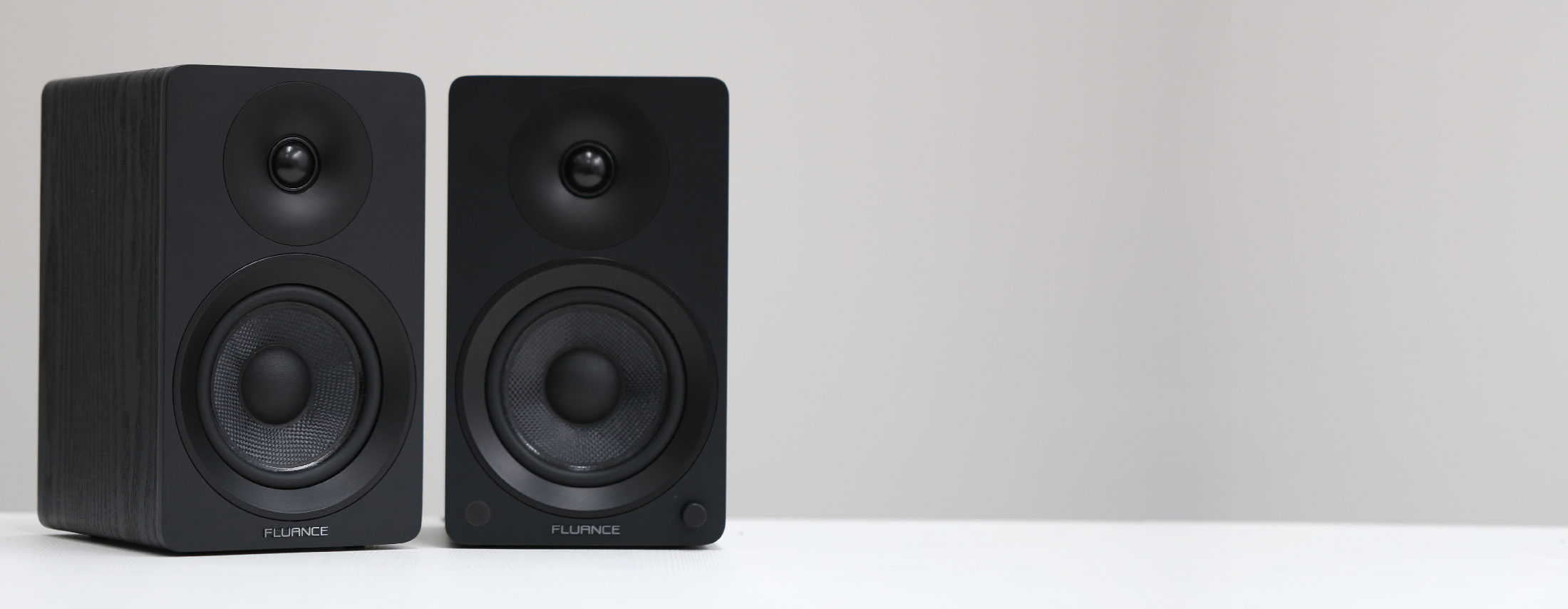 Ai40 Bookshelf Speakers